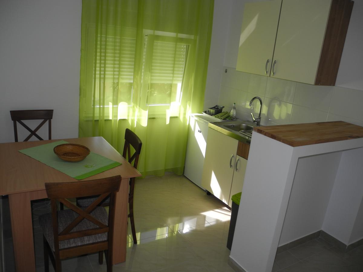 Apartments Nives تْسْغيكفانِتْسا المظهر الخارجي الصورة